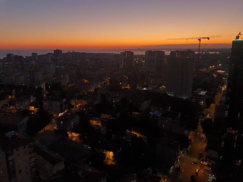 The view of Kadıköy at sunset. The photo was taken in one of Kadıköy's neighborhoods, Fikirtepe.